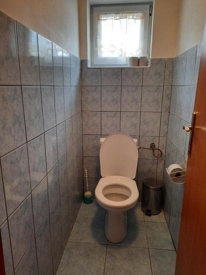 Krahule Konica Hotel Luaran gambar